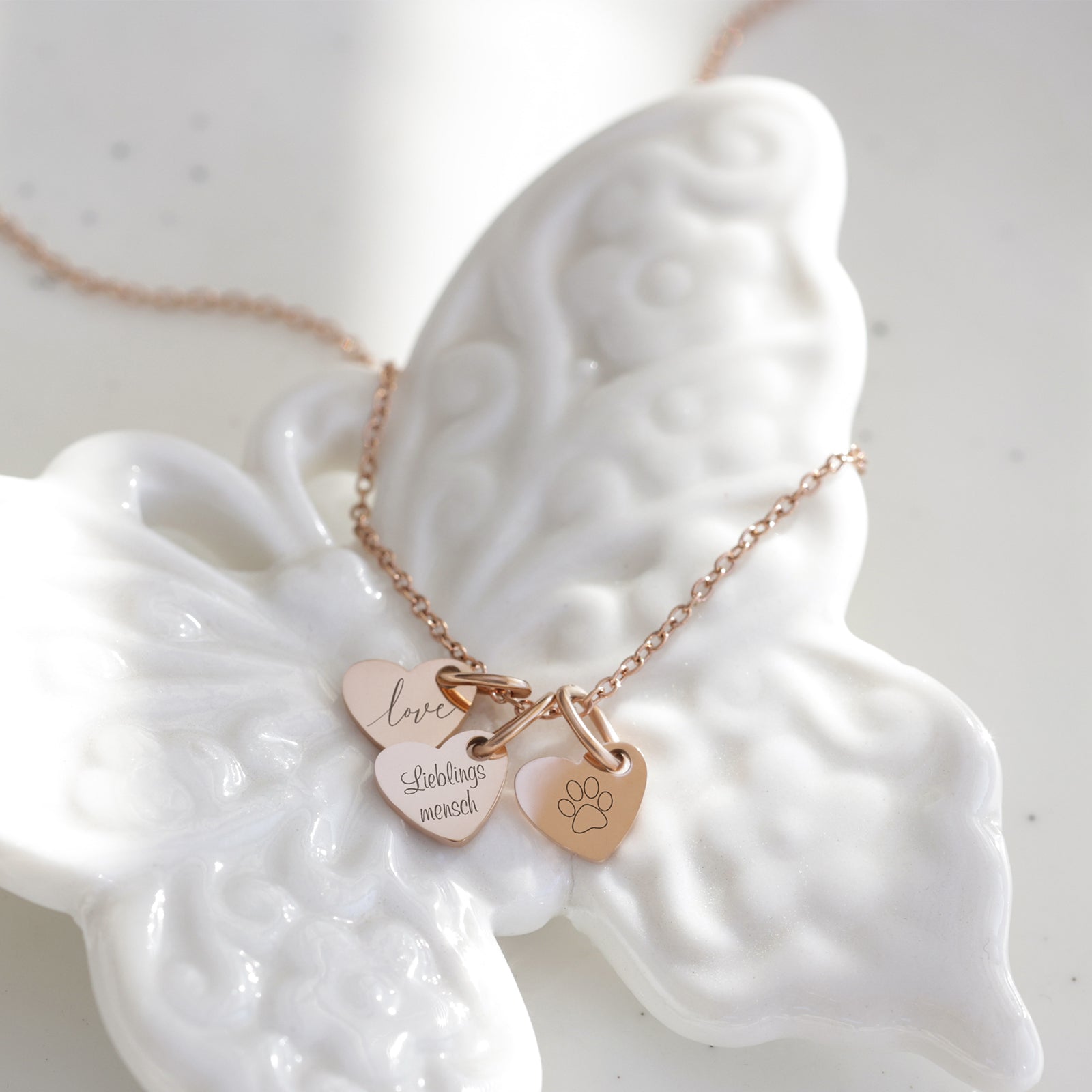 Personalized waterproof necklace with heart pendant | VIVIANNA