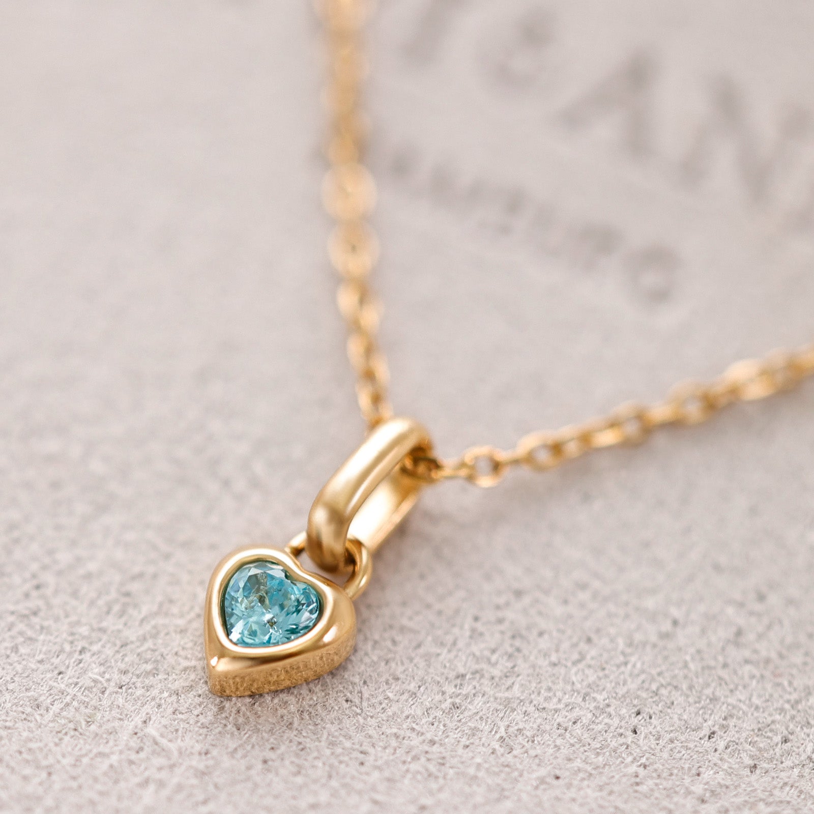 Geburtsstein-Kette mit Zirkonia Herzchen
