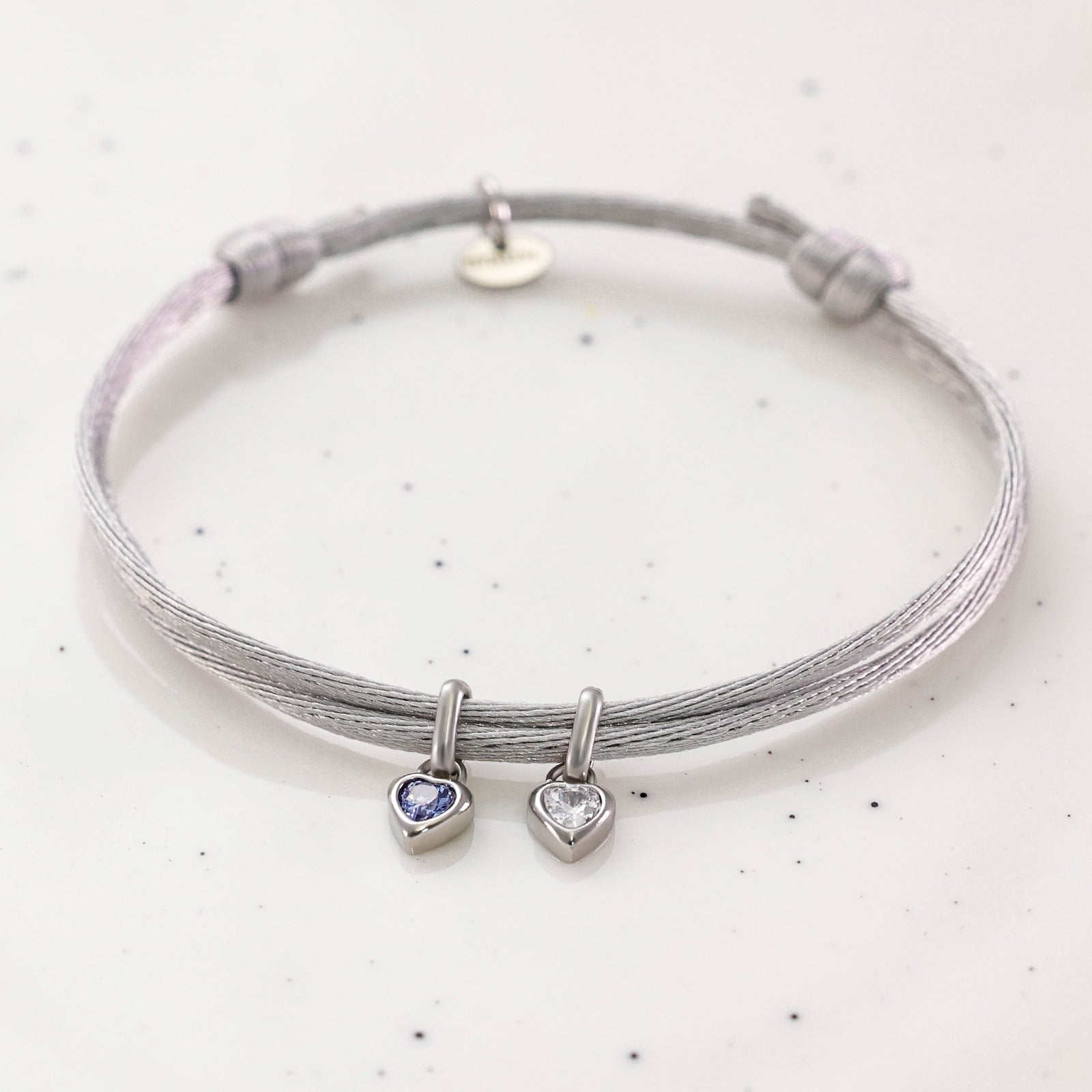 Geburtsstein Satinband mit Herz Zirkonia Anhänger - Verstellbar