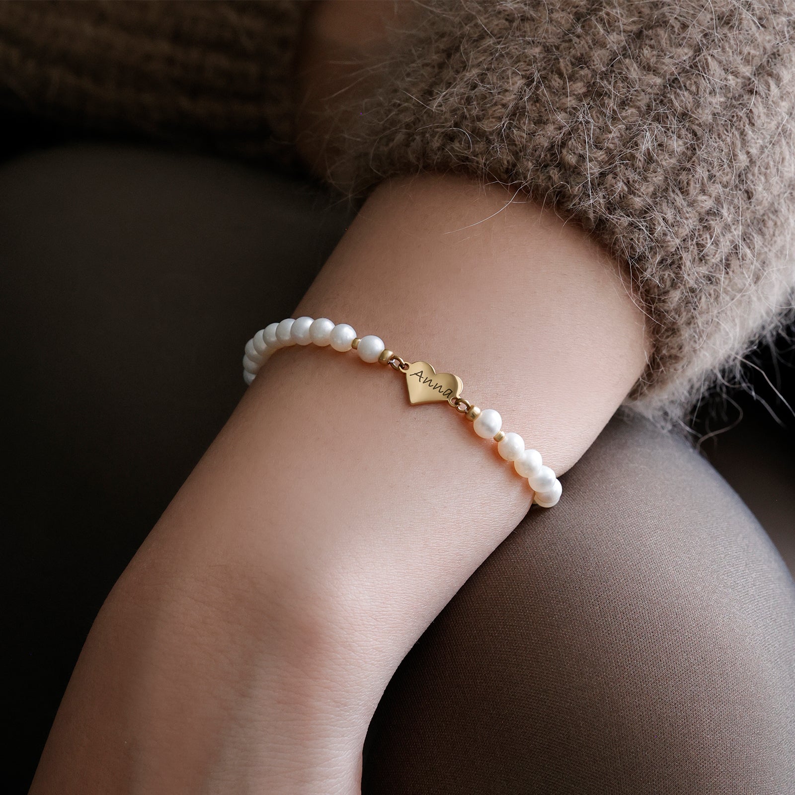 Süßwasserperlen Armband mit Herzanhänger